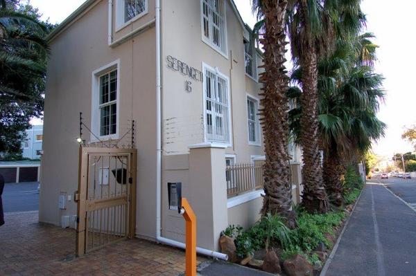 Property For Rent in Gardens, Cape Town